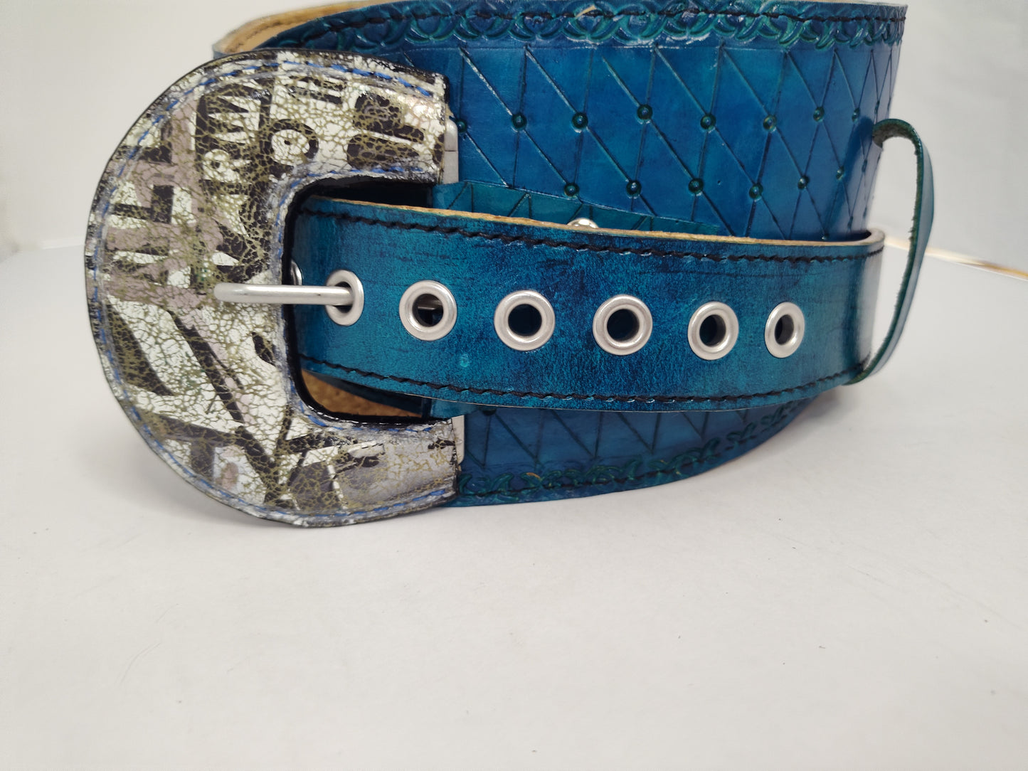 The Covered-Buckle Belt