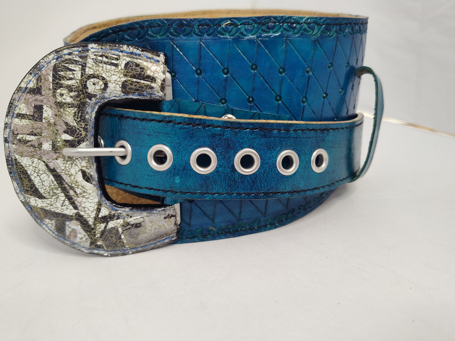 The Covered-Buckle Belt